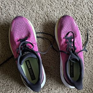 Hoka Clifton’s 8